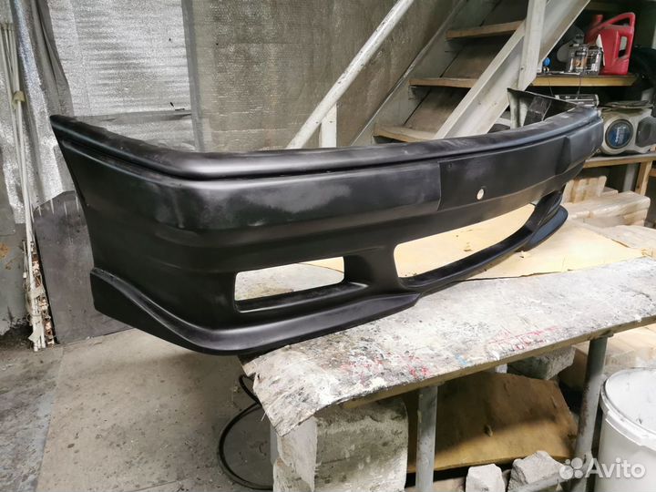 Передний бампер Mercedes W124 М5