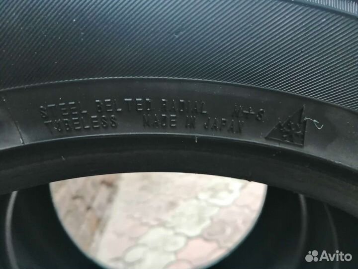 Dunlop SP Winter Ice 01 215/50 R17