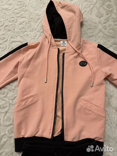 Спортивный костюм для девочки