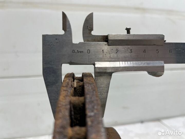 Диск тормозной передний Audi 90 B3 NG 1989