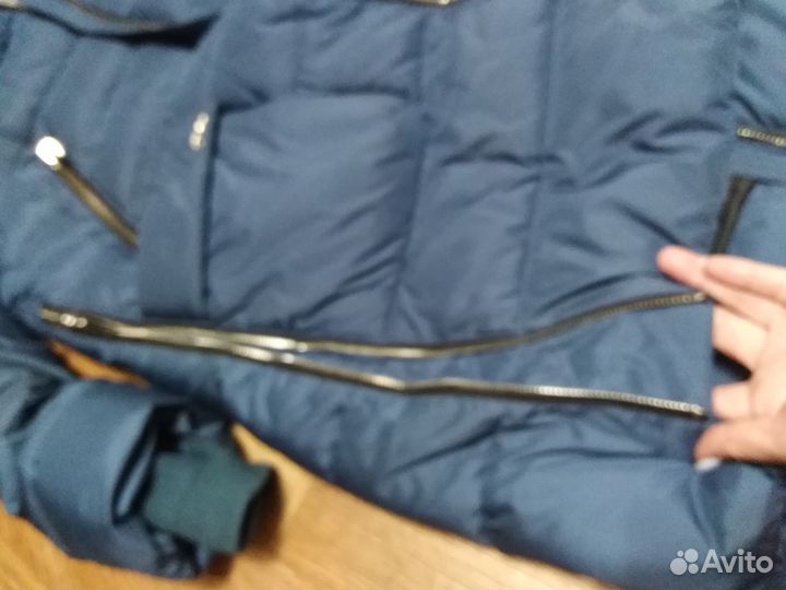 Пуховик женский 50 размер. Мало б\у