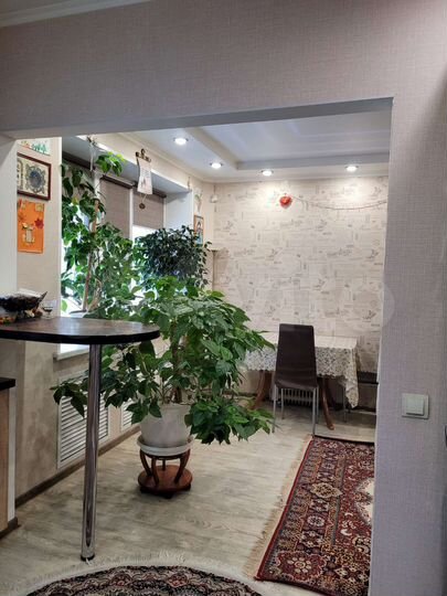 4-к. квартира, 79 м², 1/5 эт.