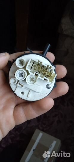 Датчик уровня воды (прессостат) дли стиралки