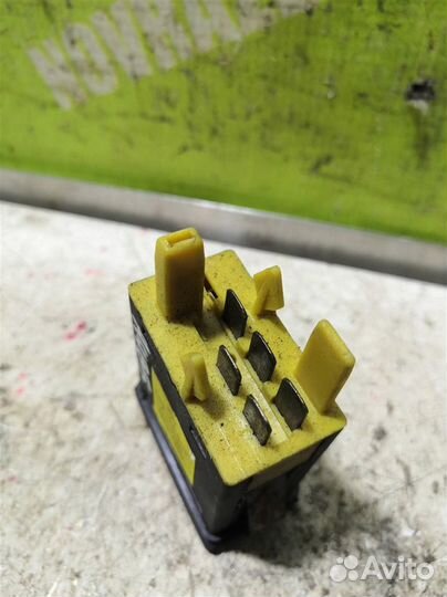 Кнопка противотуманки Ауди А4 Б5