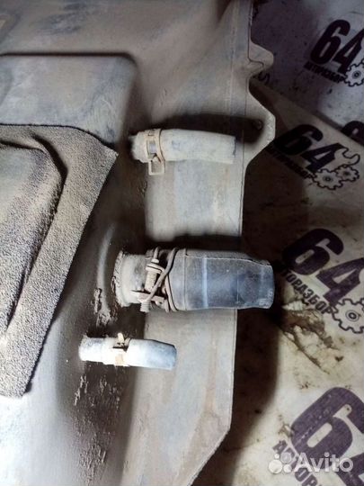 Топливный бак для Mazda CX7. 2007г