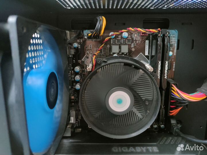 Материнская плата с процессором