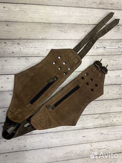 Кожаный пояс с карманами в стиле стимпанк