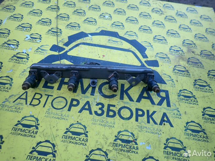 Рейка топливная (рампа) Honda Civic 4D 2006-2012