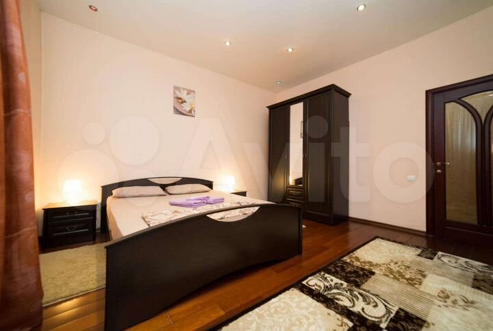 2-к. квартира, 70 м², 2/5 эт.