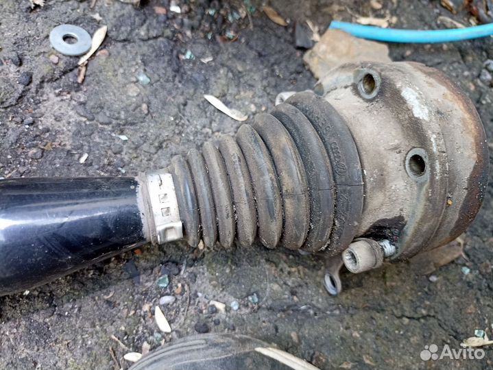 Привод передний правый Volkswagen Polo V Рестайлин