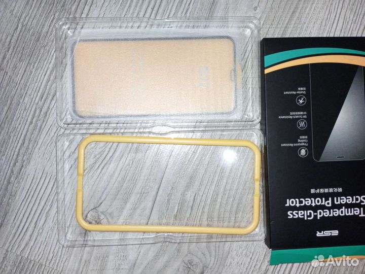 Чехлы iPhone XR