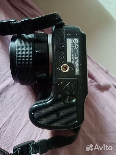 Olympus 570uz