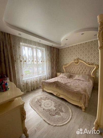 Продам спальный гарнитур