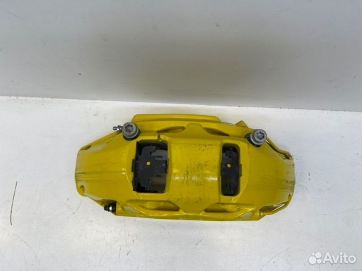 Суппорт тормозной передний правый Porsche Taycan 1