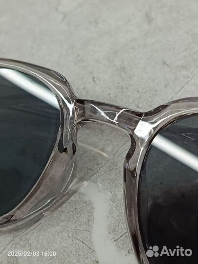 Солнцезащитные очки женские