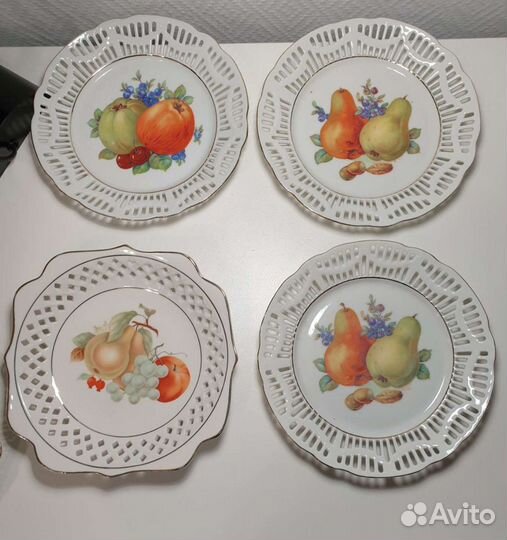 Тарелки. Фрукты. Прорезной фарфор. Германия