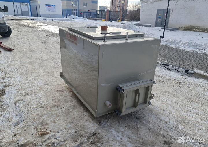 Изотермическая ёмкость для перевозки рыбы