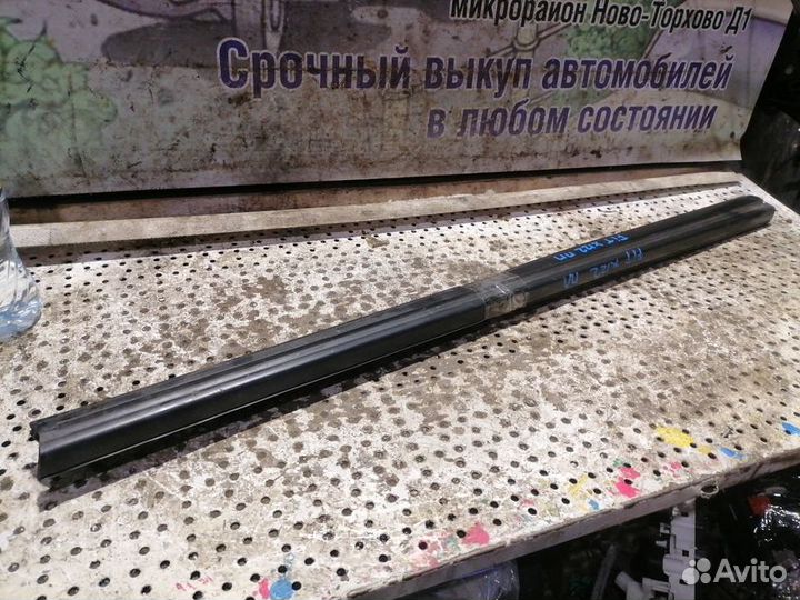 Молдинг двери Honda Fit Shuttle Hybrid GP2