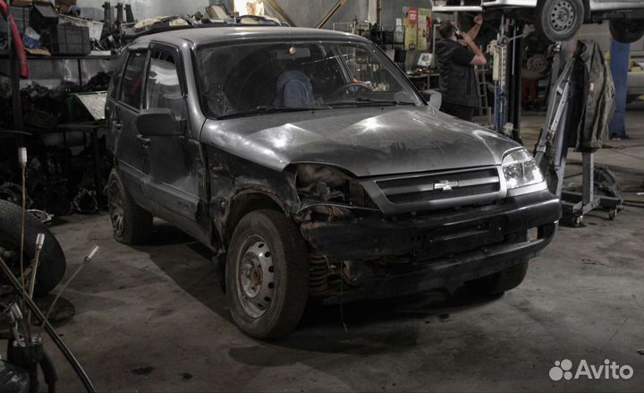 Разбор на запчасти chevrolet niva ваз-2123 Нива