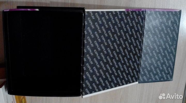 Коробочки на магнитах