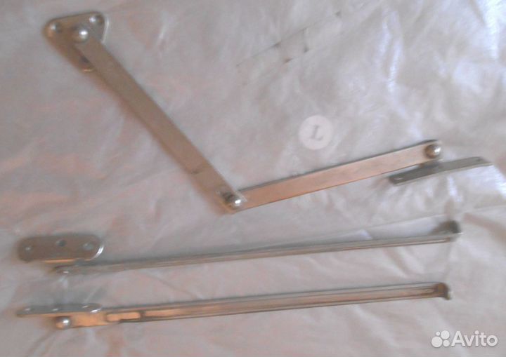 Крепления для шкафов