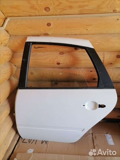 Дверь задняя левая LADA granta лифтбек