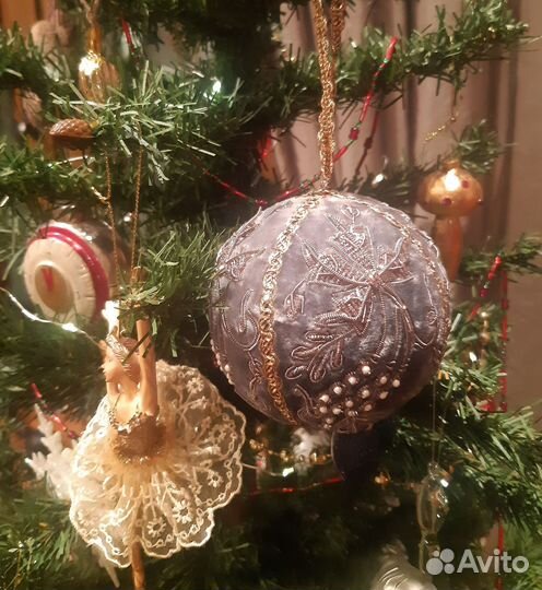 Шар новогодний