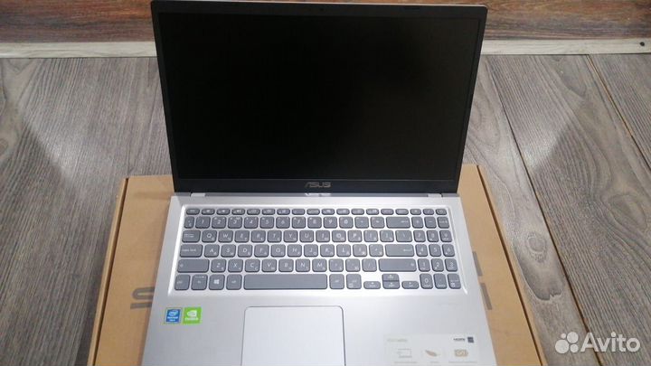 Ноутбук asus