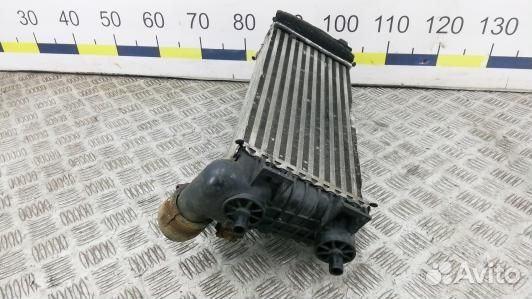 Радиатор интеркуллера ford focus 3 (8BN29KC01)