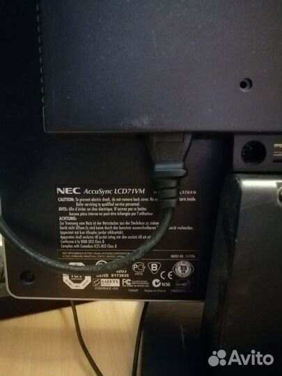 Монитор 19 дюймов, 17 дюймов