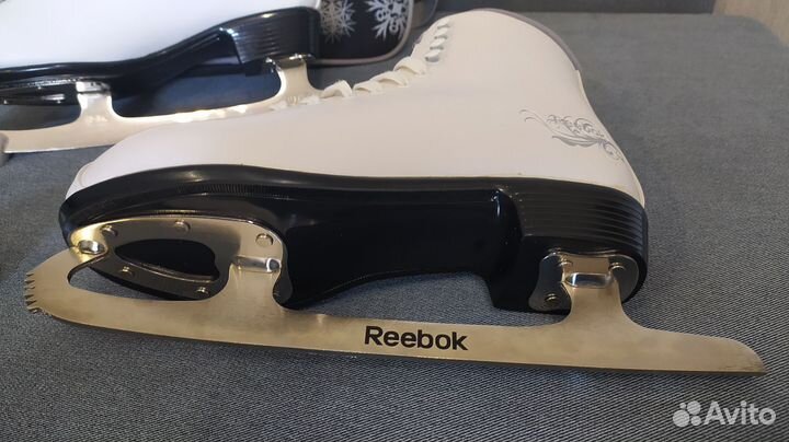 Коньки для фигурного катания женские