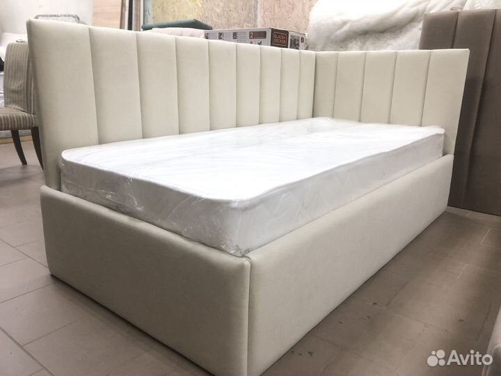 Детская угловая кровать