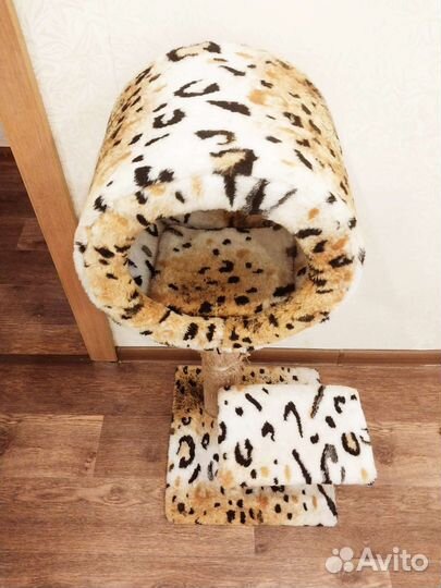 Домик для кошки с когтеточкой бу