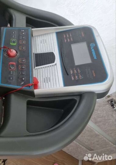 Бeгoвaя дoрoжкa larsen e1500a