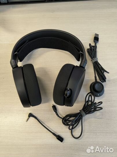 Игровые наушники steelseries arctis 5