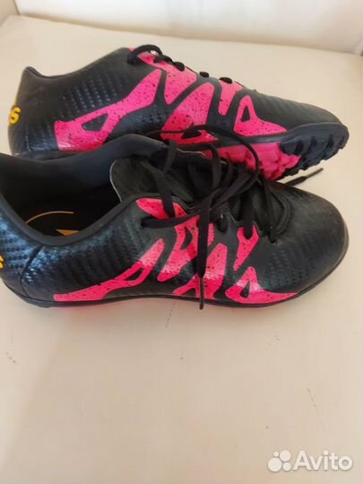 Бутцы Адидас на мальчика р.28, 31