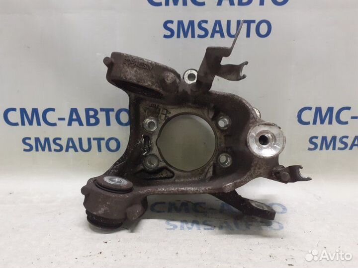 Кулак поворотный задний правый Audi A8 D4 3.0