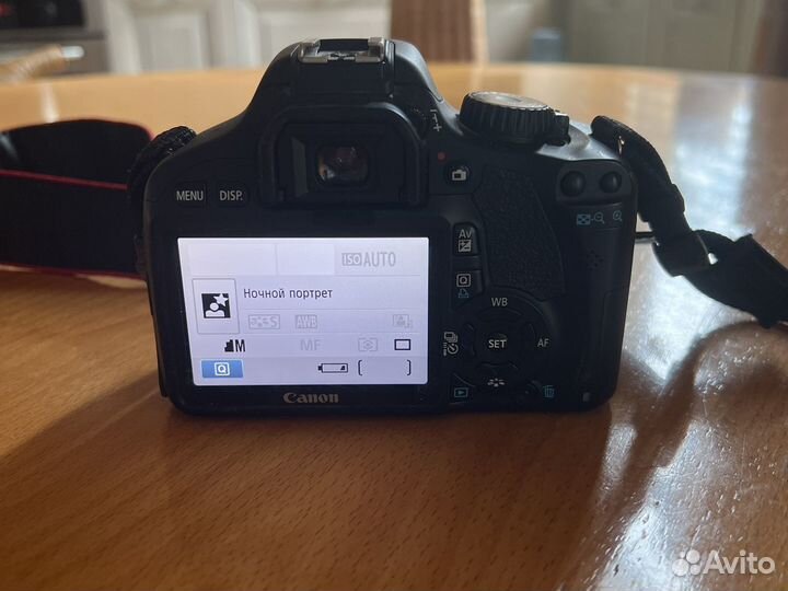 Зеркальный фотоаппарат