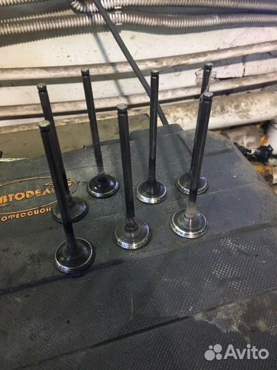 Клапана Mitsubishi kia