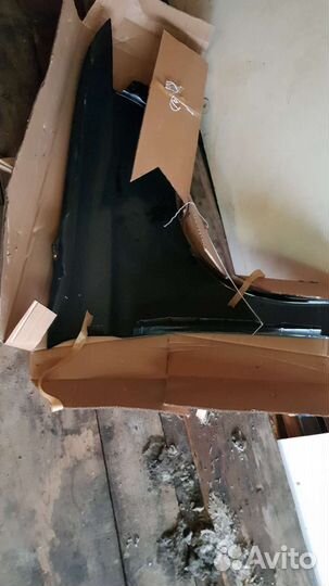 Крыло на mitsubishi outlander 2015г