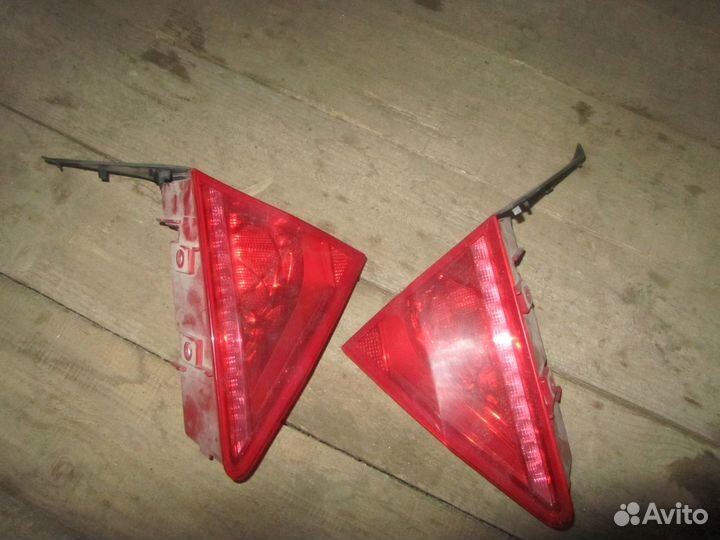 Фонарь задний внутренний правый audi A7 2011