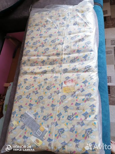 Матрас детский 120- 60 - 6 см. Б/у