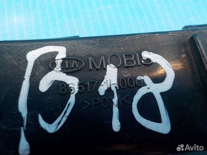 Кронштейн переднего бампера левый KIA Ceed (ED) 20