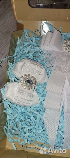 Резинки для волос, украшения, банты