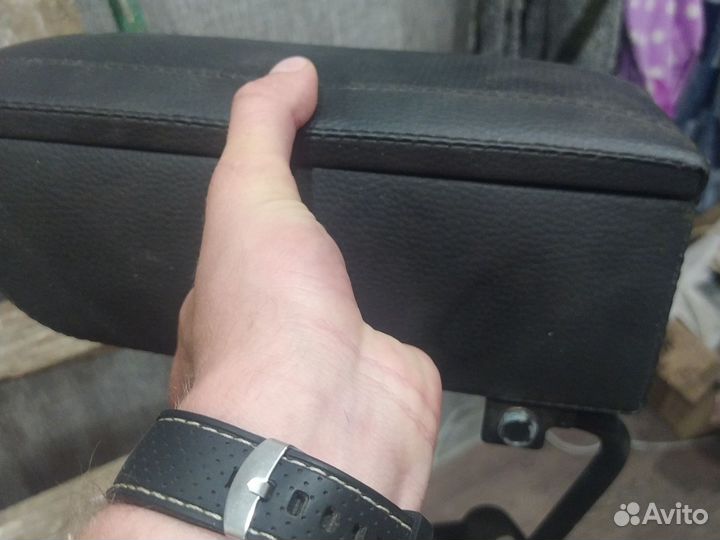 Подлокотник на гранту