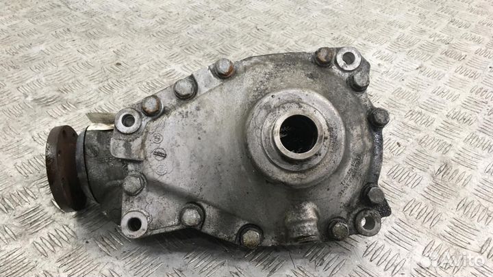 Редуктор переднего моста BMW 5 F07/F10/F11 F10