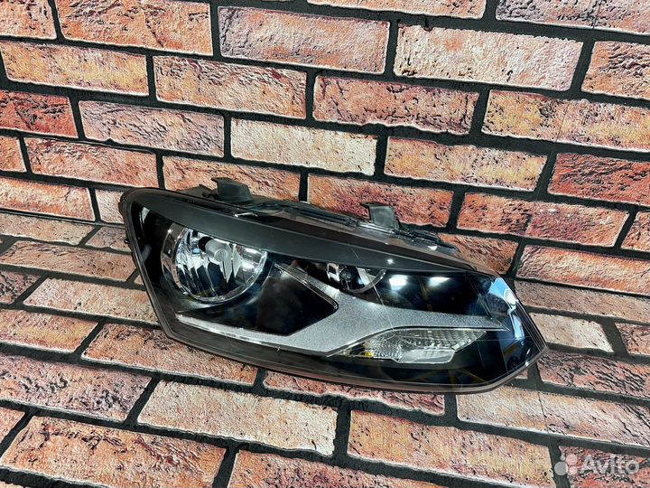 Фара volkswagen polo передняя правая рестайлинг