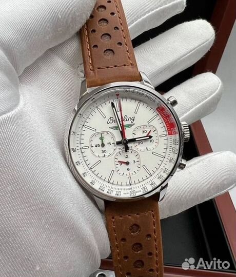 Часы Breitling White