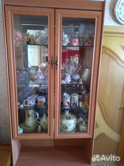 Буфеты и серванты