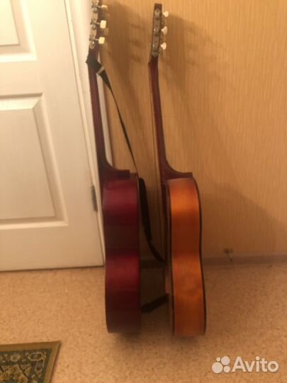 Гитары (за обе)